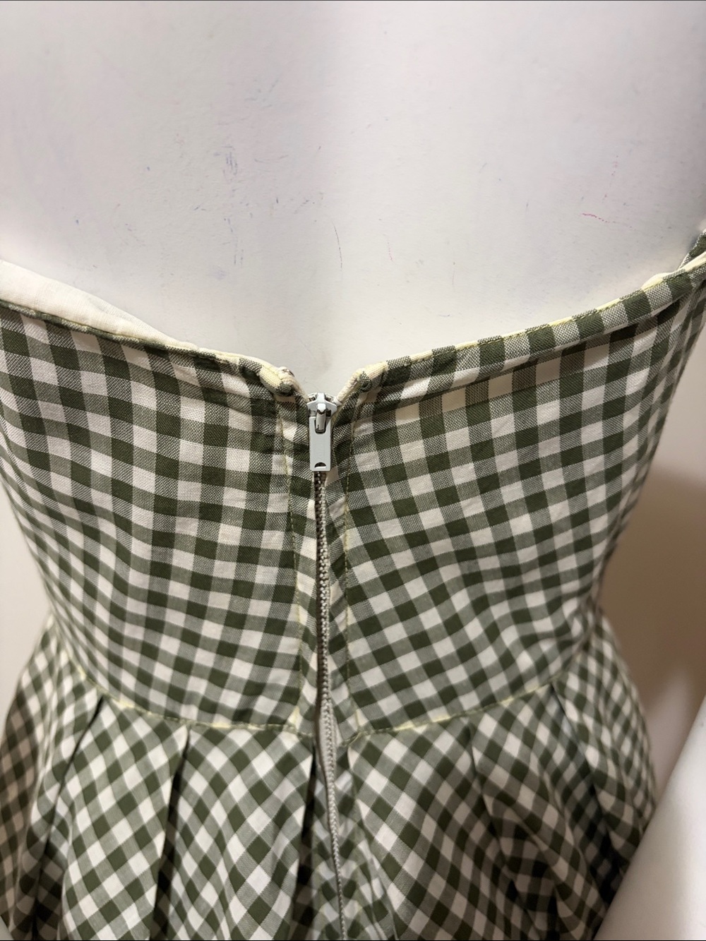 1950's Carolyn Schnurer Olive Green Gingham Bow-Accent Sundress Skort - Picture 4 of 11